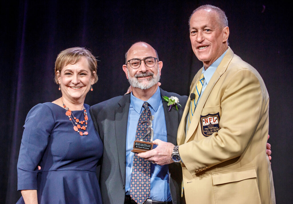 Jewish Home Chief Medical Officer Honored with Carter Catlett Williams Award