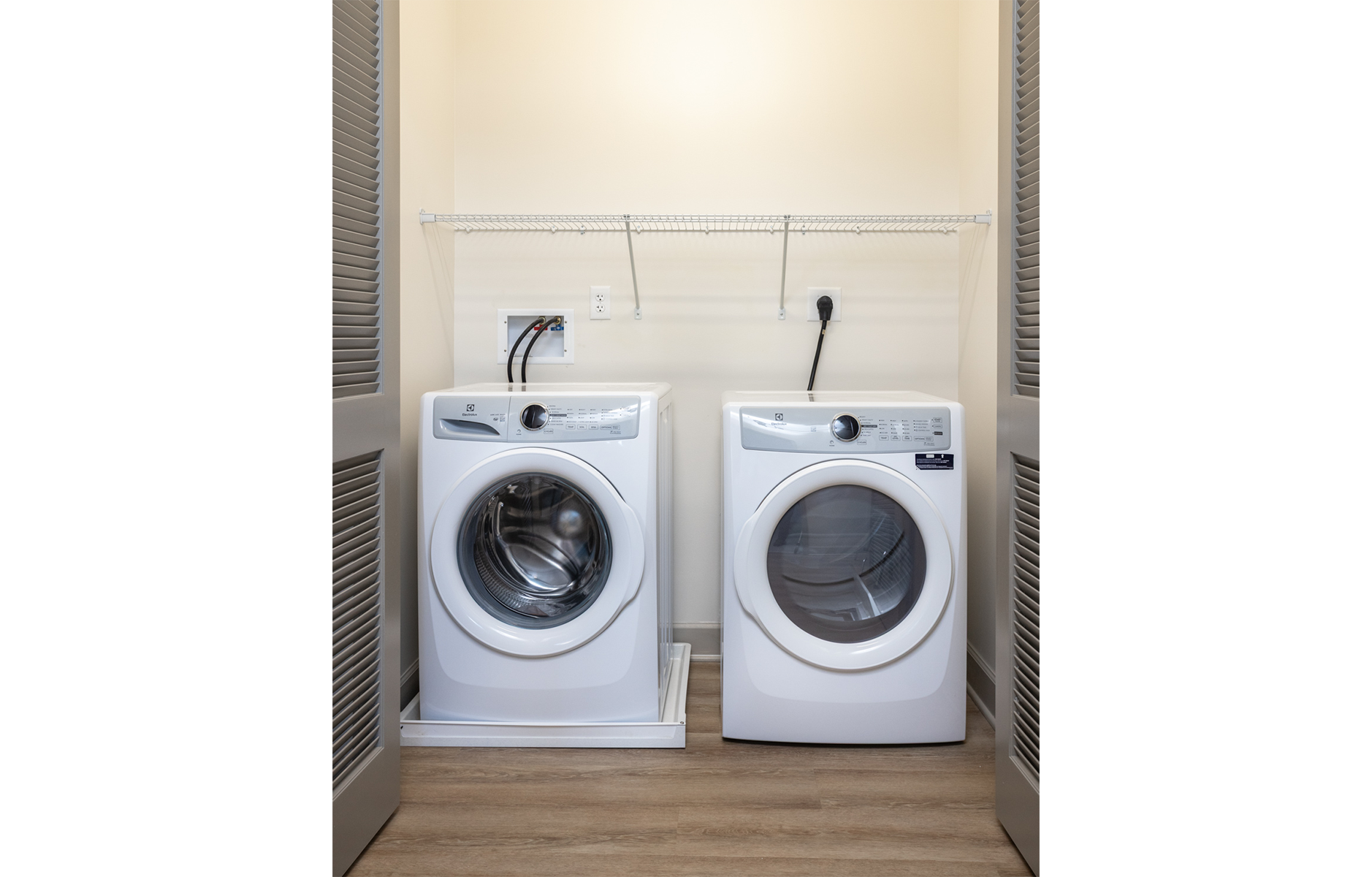 LilacGrove-170-FINAL-sized