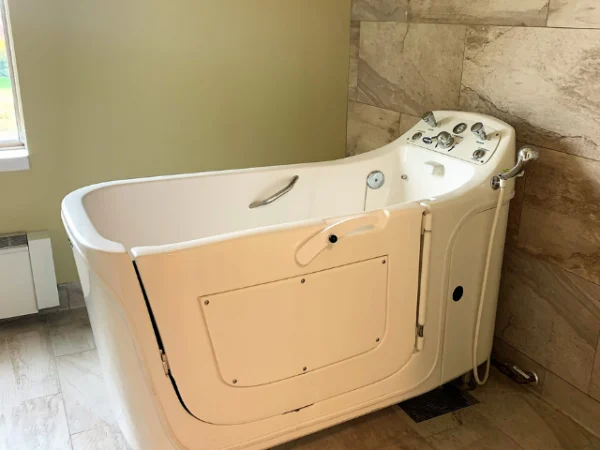 Seated tub in the long term care facility.